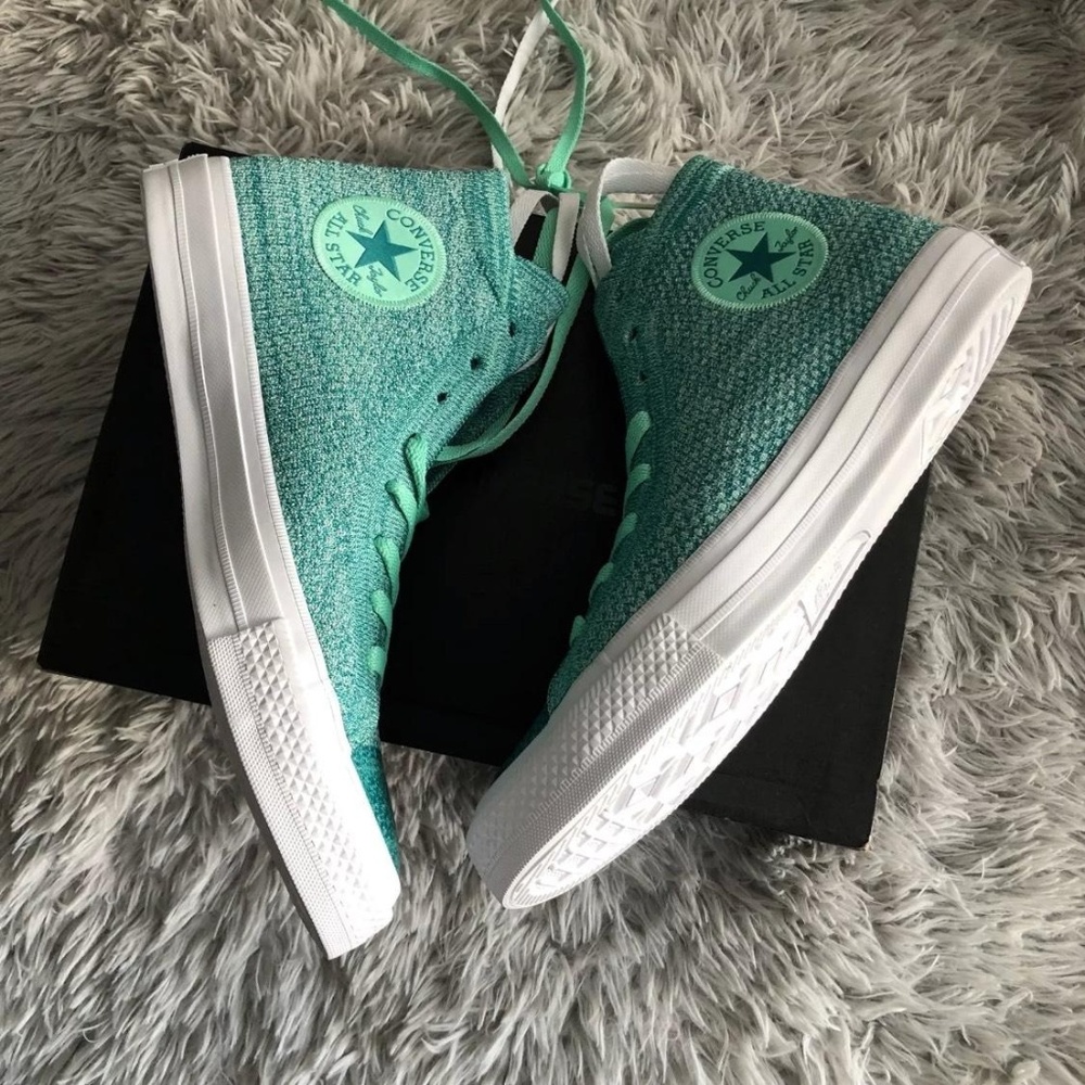 Converse Chuck Taylor All Star x Nike Flyknit Hi - Picture 7 of 8